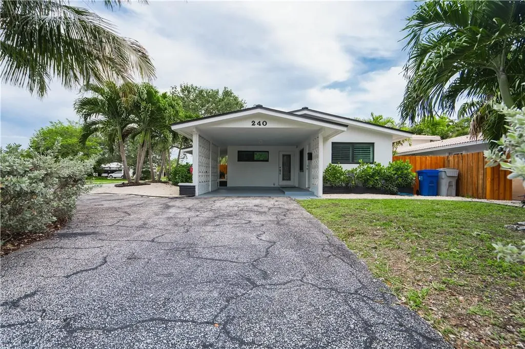 240 NE 25th Avenue Pompano Beach FL 33062