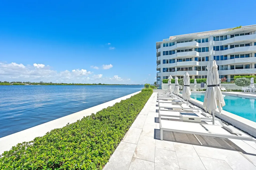 2773 S Ocean Boulevard Palm Beach FL 33480