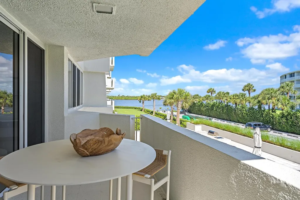 2773 S Ocean Boulevard Palm Beach FL 33480