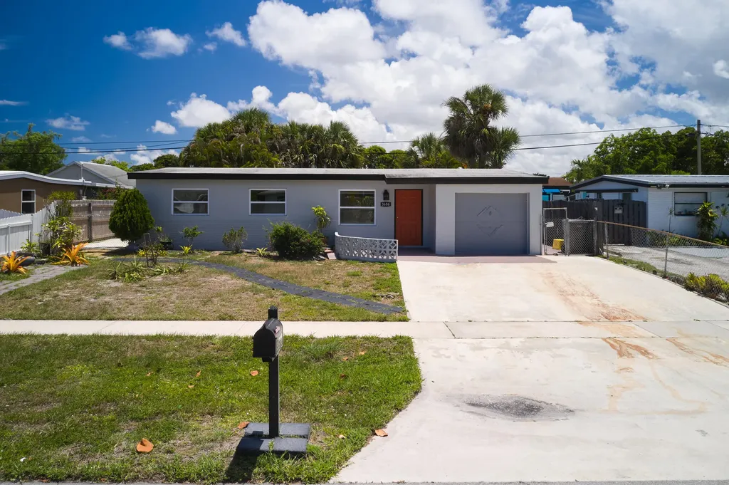 3686 Gull Road Palm Beach Gardens FL 33410