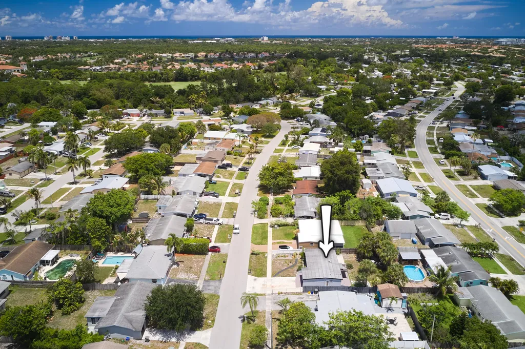 3686 Gull Road Palm Beach Gardens FL 33410