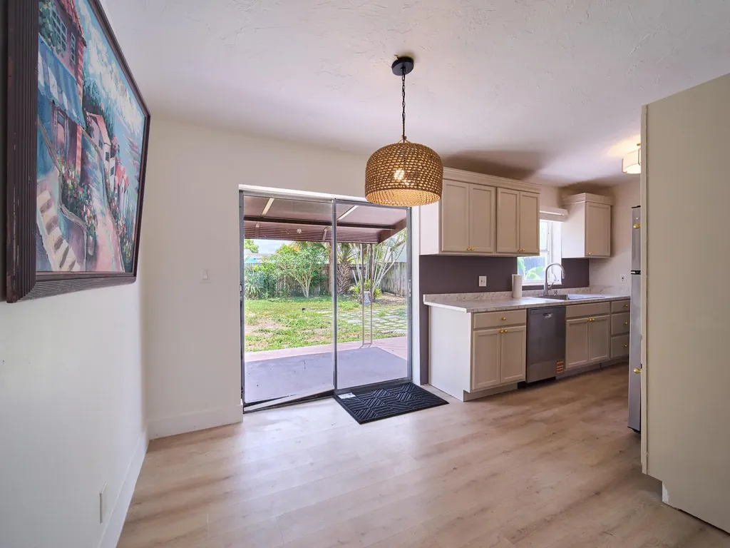 3686 Gull Road Palm Beach Gardens FL 33410