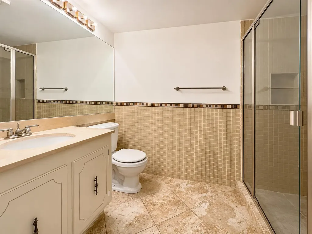 600 NE 36th Street Miami FL 33137