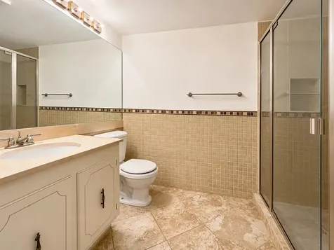 600 NE 36th Street Miami FL 33137