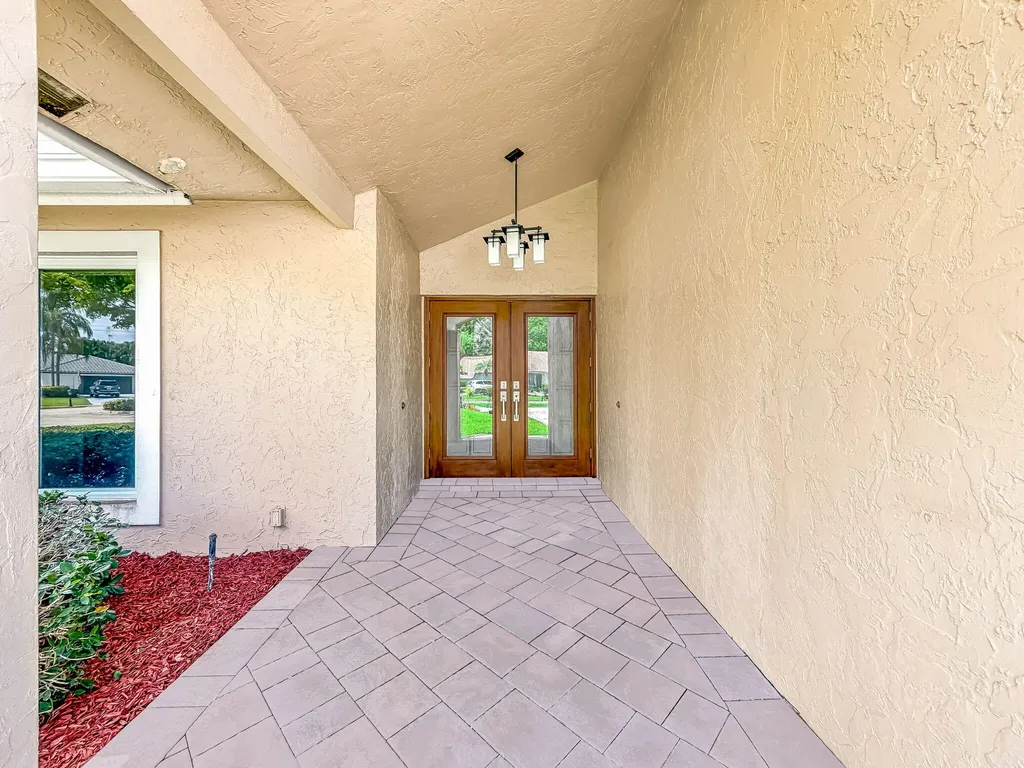 20764 Sorolla Terrace Boca Raton FL 33433