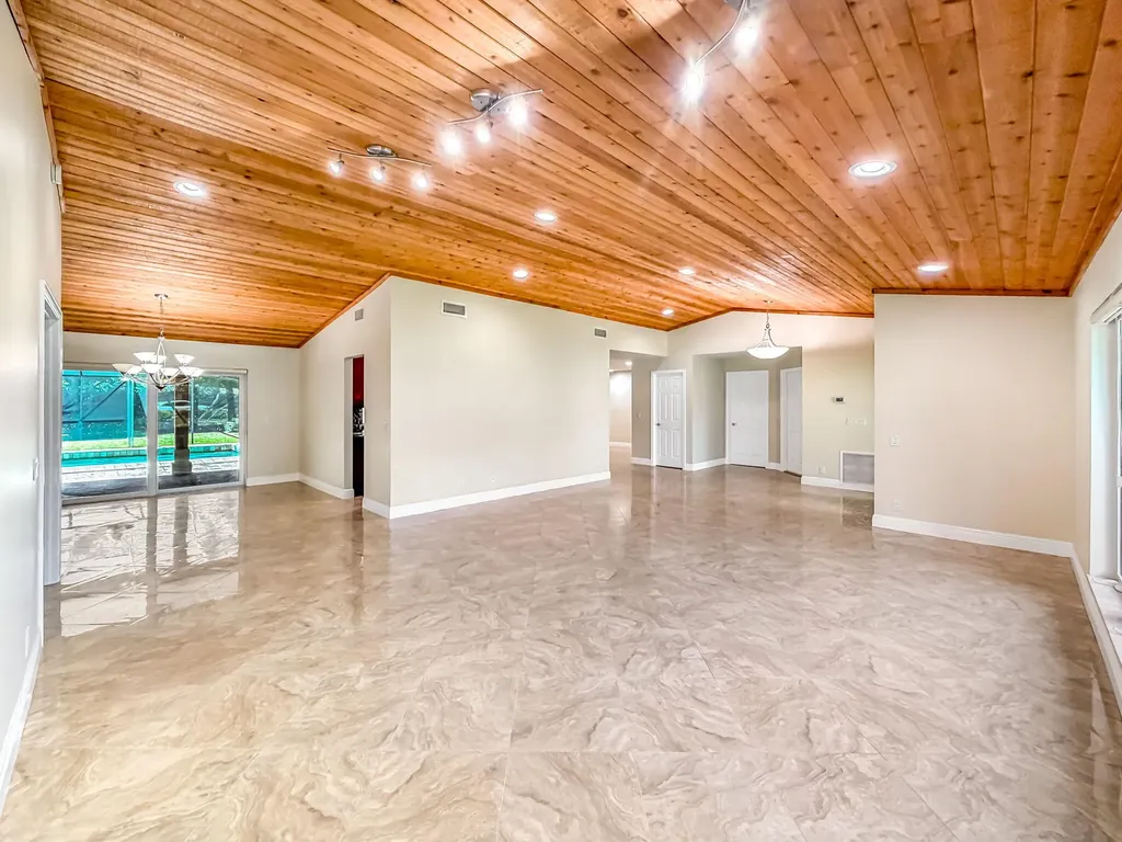 20764 Sorolla Terrace Boca Raton FL 33433