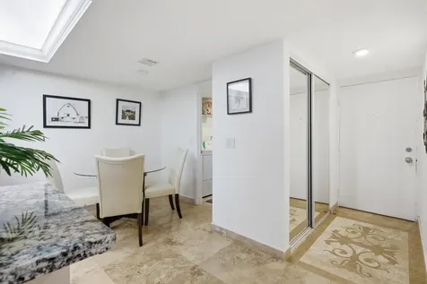825 Egret Circle Delray Beach FL 33444