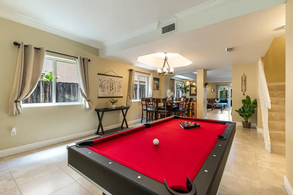 1721 SW 23rd Street Fort Lauderdale FL 33315
