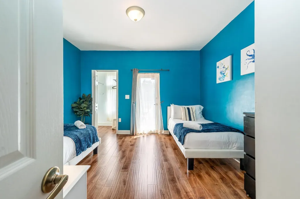 1721 SW 23rd Street Fort Lauderdale FL 33315