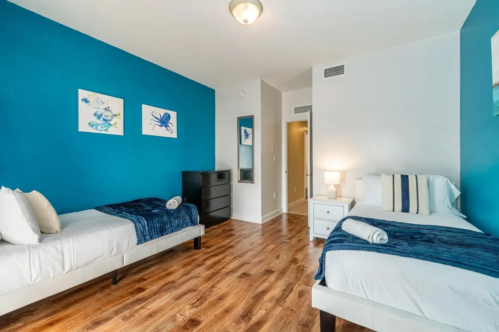 1721 SW 23rd Street Fort Lauderdale FL 33315