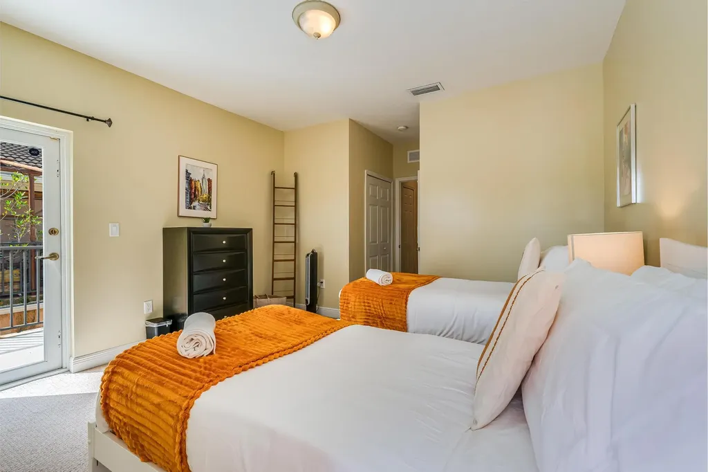 1721 SW 23rd Street Fort Lauderdale FL 33315