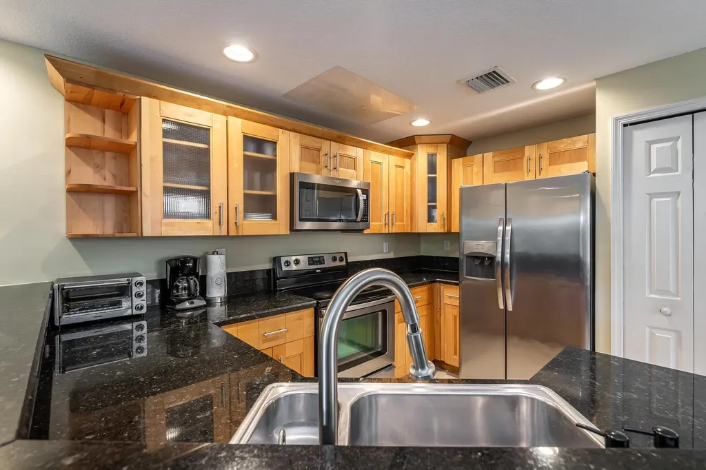 1721 SW 23rd Street Fort Lauderdale FL 33315