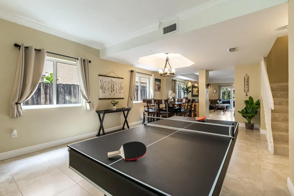 1721 SW 23rd Street Fort Lauderdale FL 33315