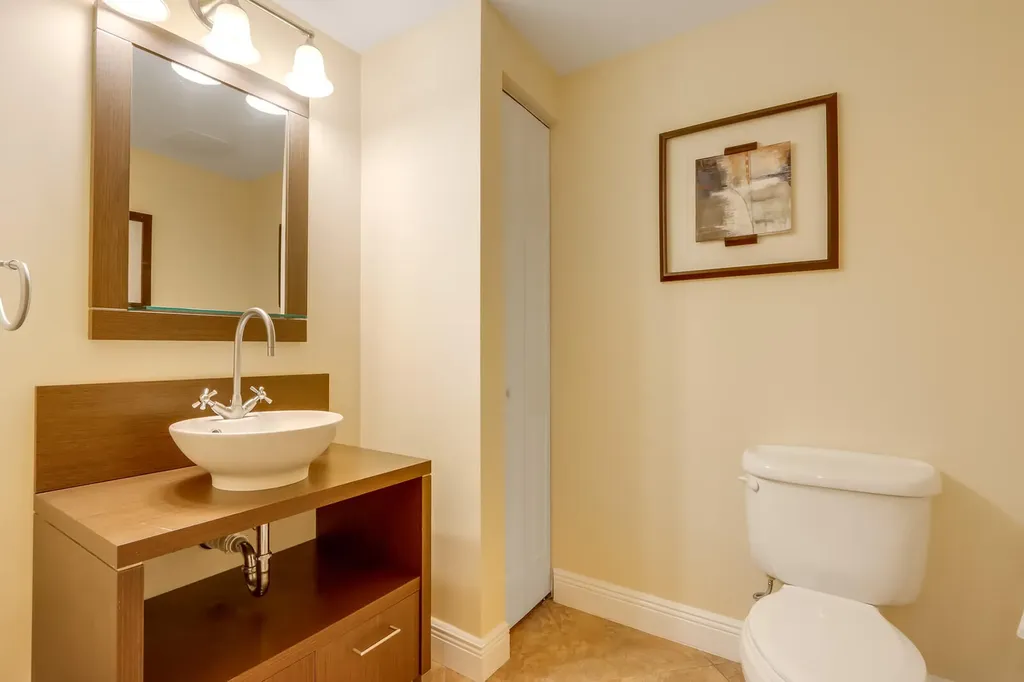 610 Clematis Street West Palm Beach FL 33401
