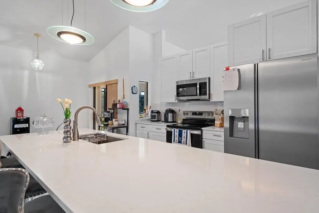 434 SW Jeanne Avenue Port St Lucie FL 34953