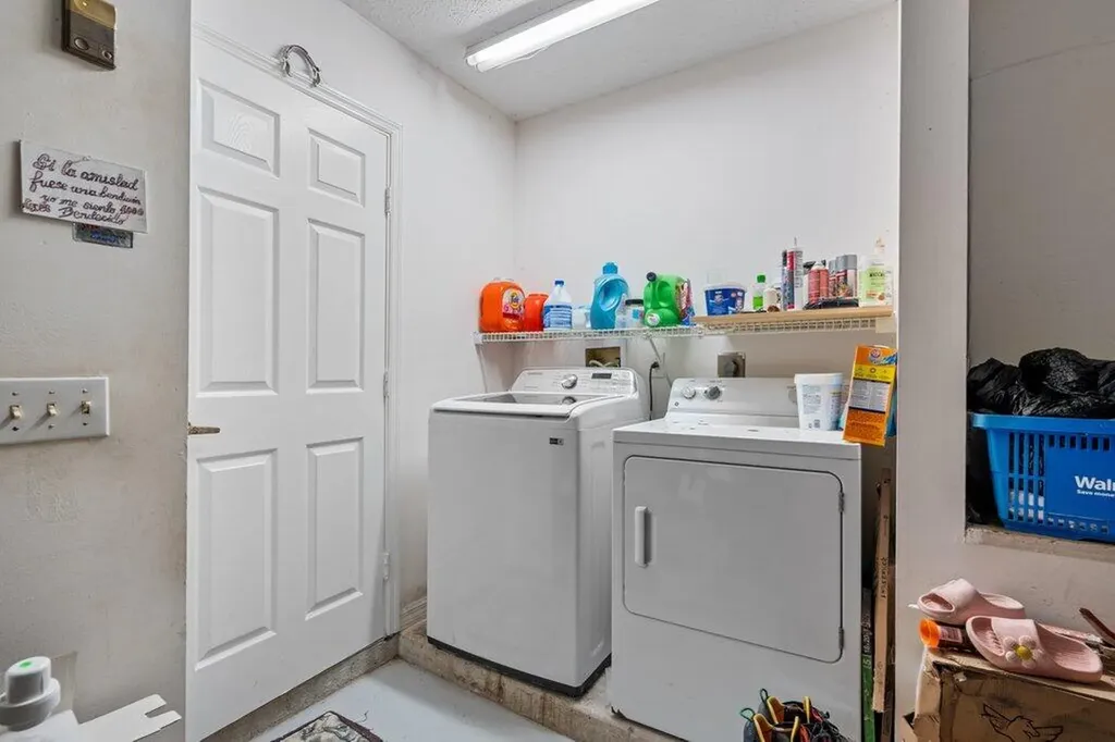 434 SW Jeanne Avenue Port St Lucie FL 34953