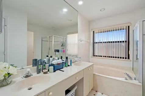 434 SW Jeanne Avenue Port St Lucie FL 34953