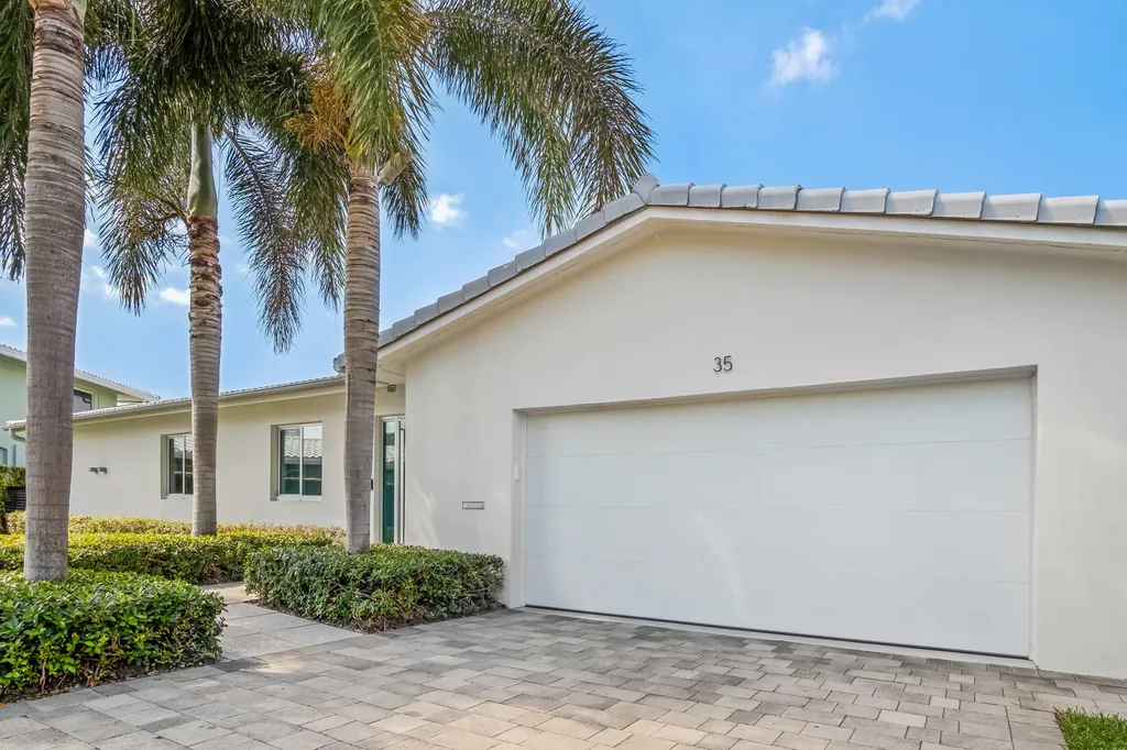 35 Castle Harbor Isle Drive Fort Lauderdale FL 33308