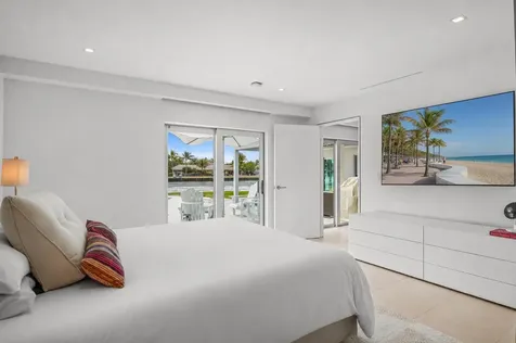 35 Castle Harbor Isle Drive Fort Lauderdale FL 33308