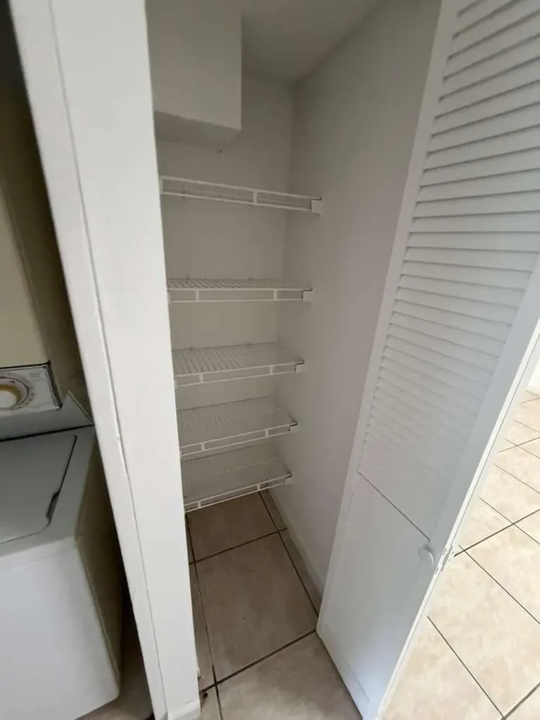 3660 N 56th Avenue Hollywood FL 33021