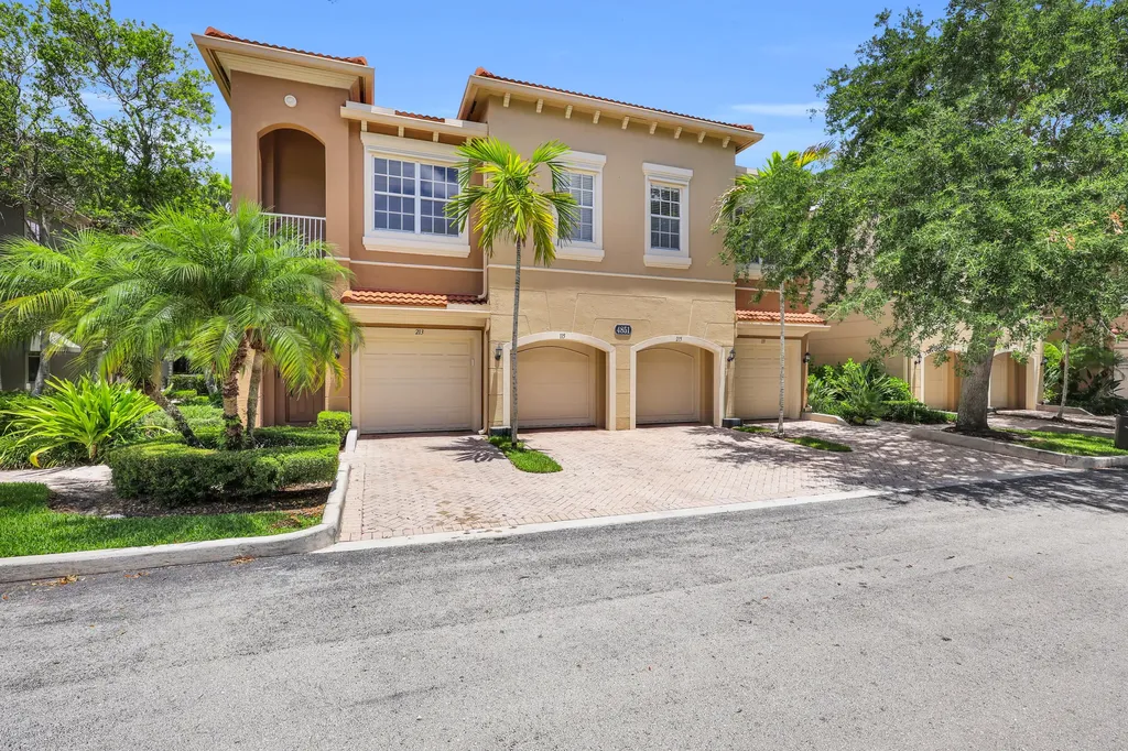 4851 Bonsai Circle Palm Beach Gardens FL 33418
