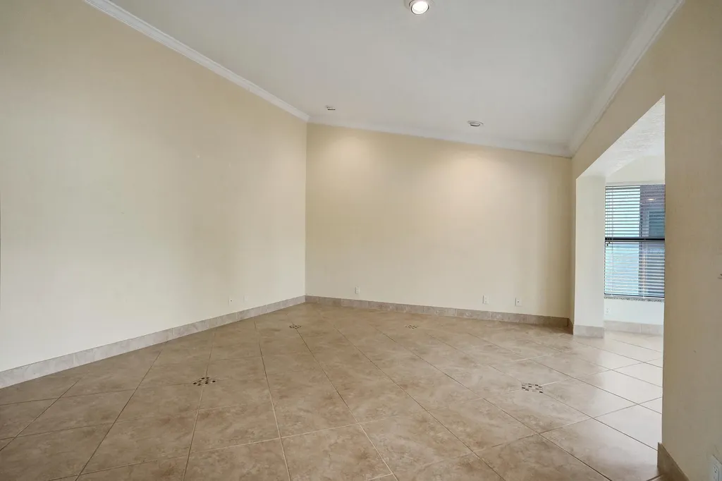 2105 SW 17th Circle Deerfield Beach FL 33442
