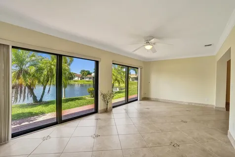 2105 SW 17th Circle Deerfield Beach FL 33442