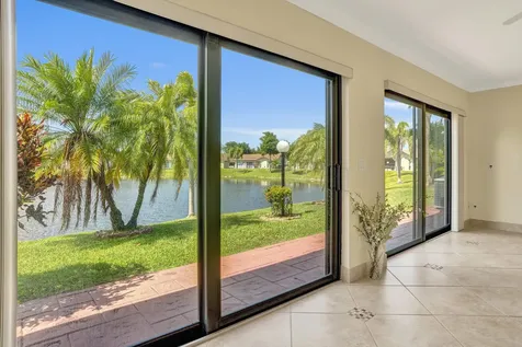 2105 SW 17th Circle Deerfield Beach FL 33442