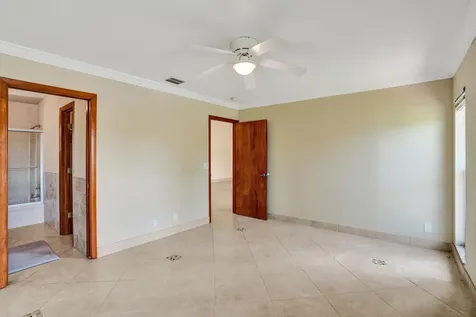 2105 SW 17th Circle Deerfield Beach FL 33442