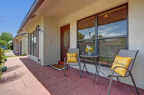 2105 SW 17th Circle Deerfield Beach FL 33442