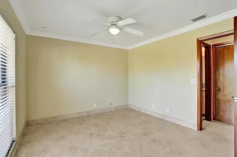 2105 SW 17th Circle Deerfield Beach FL 33442