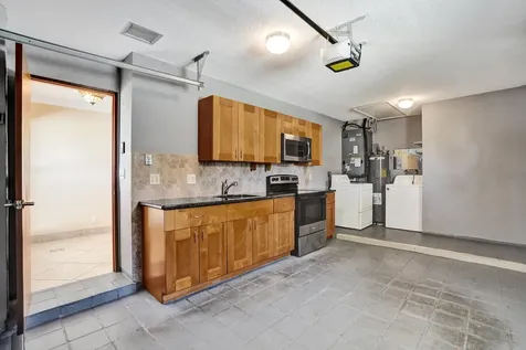 2105 SW 17th Circle Deerfield Beach FL 33442