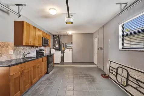 2105 SW 17th Circle Deerfield Beach FL 33442