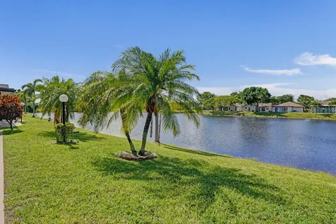 2105 SW 17th Circle Deerfield Beach FL 33442