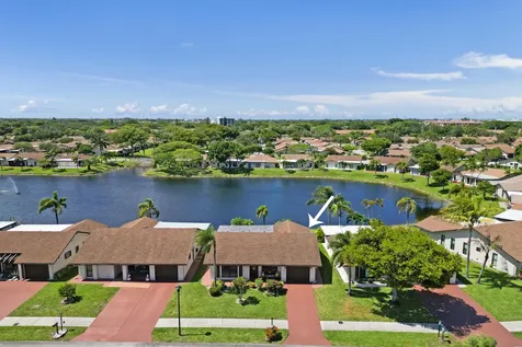 2105 SW 17th Circle Deerfield Beach FL 33442