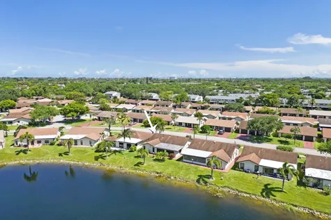 2105 SW 17th Circle Deerfield Beach FL 33442