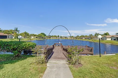 2105 SW 17th Circle Deerfield Beach FL 33442