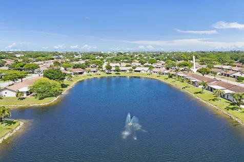 2105 SW 17th Circle Deerfield Beach FL 33442