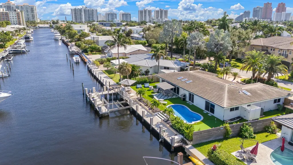 2813 NE 29th Street Fort Lauderdale FL 33306