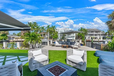 2813 NE 29th Street Fort Lauderdale FL 33306