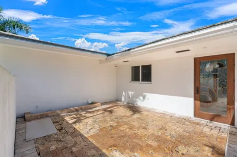 2813 NE 29th Street Fort Lauderdale FL 33306