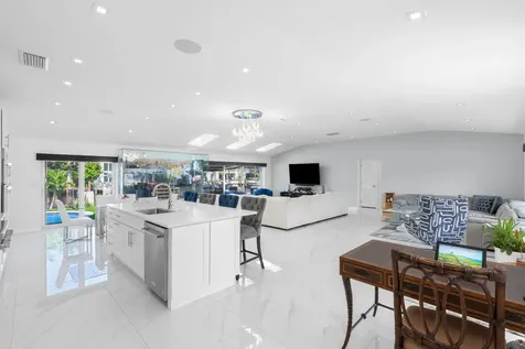 2813 NE 29th Street Fort Lauderdale FL 33306