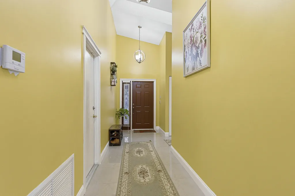 7040 Golf Pointe Circle Tamarac FL 33321
