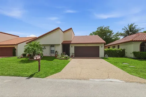 7040 Golf Pointe Circle Tamarac FL 33321