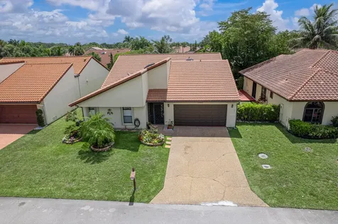 7040 Golf Pointe Circle Tamarac FL 33321