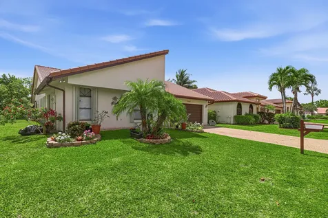 7040 Golf Pointe Circle Tamarac FL 33321