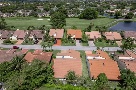 7040 Golf Pointe Circle Tamarac FL 33321