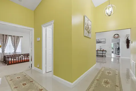 7040 Golf Pointe Circle Tamarac FL 33321