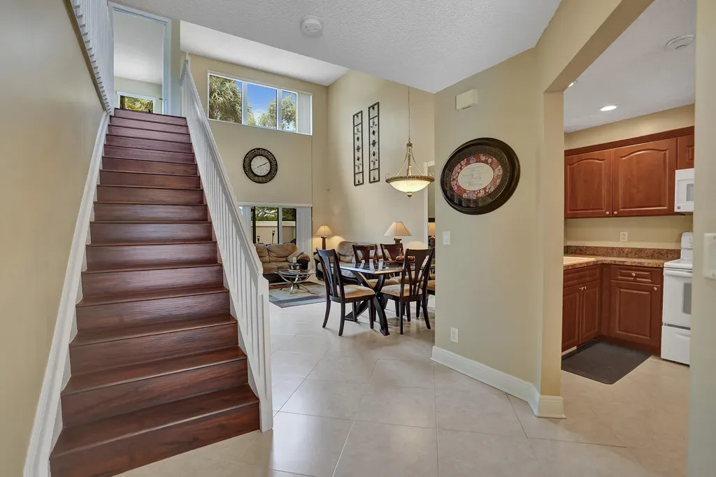 10474 Mateo Court Boca Raton FL 33498