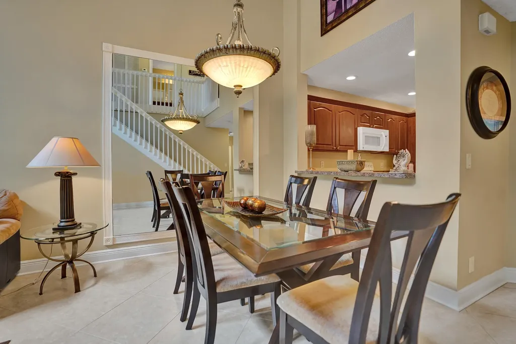 10474 Mateo Court Boca Raton FL 33498